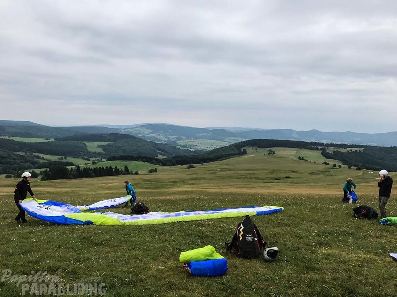 RK26.17 Paragliding-221