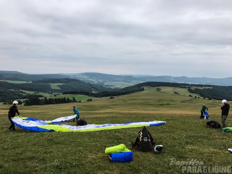 RK26.17 Paragliding-221