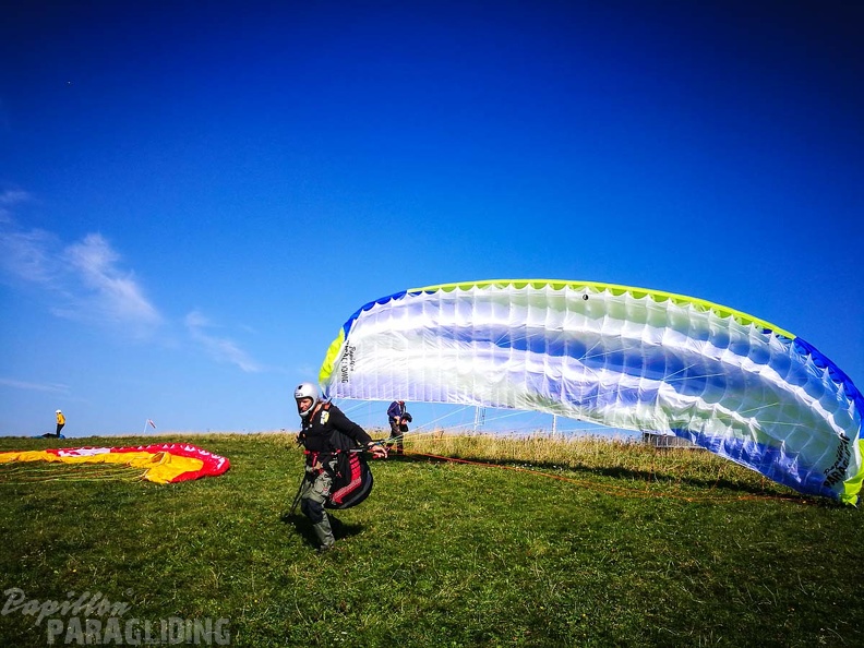 RK34.17_Paragliding-Wasserkuppe-132.jpg