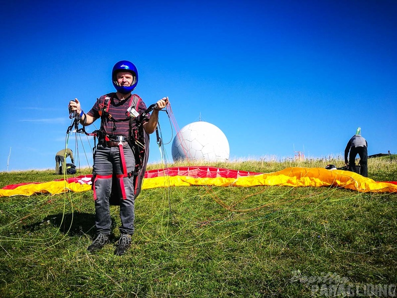 RK34.17_Paragliding-Wasserkuppe-140.jpg