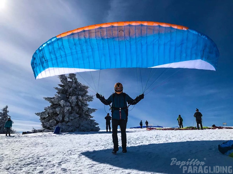 RK12.18 Paragliding-183