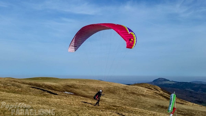 RK15.18 Paragliding-Rhoen-104