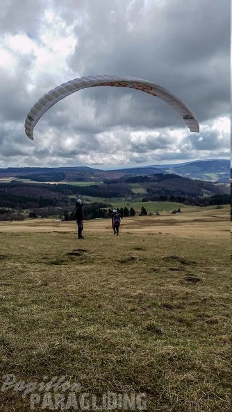 RK15.18_Paragliding-Rhoen-137.jpg