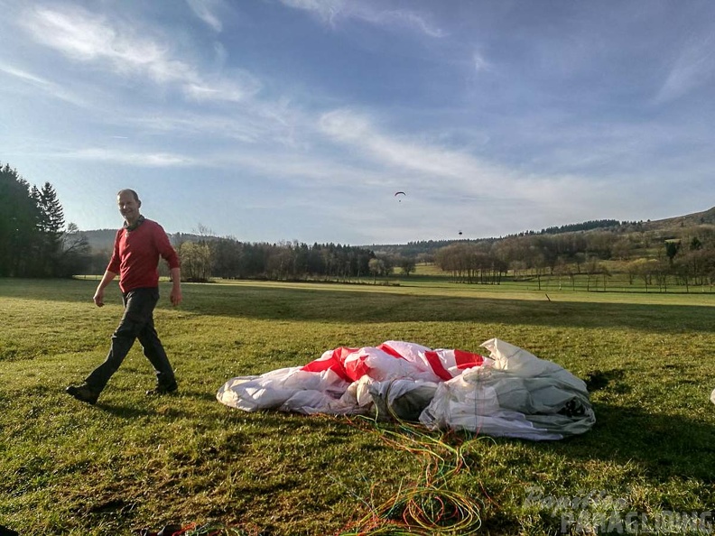 RK15.18_Paragliding-Rhoen-159.jpg