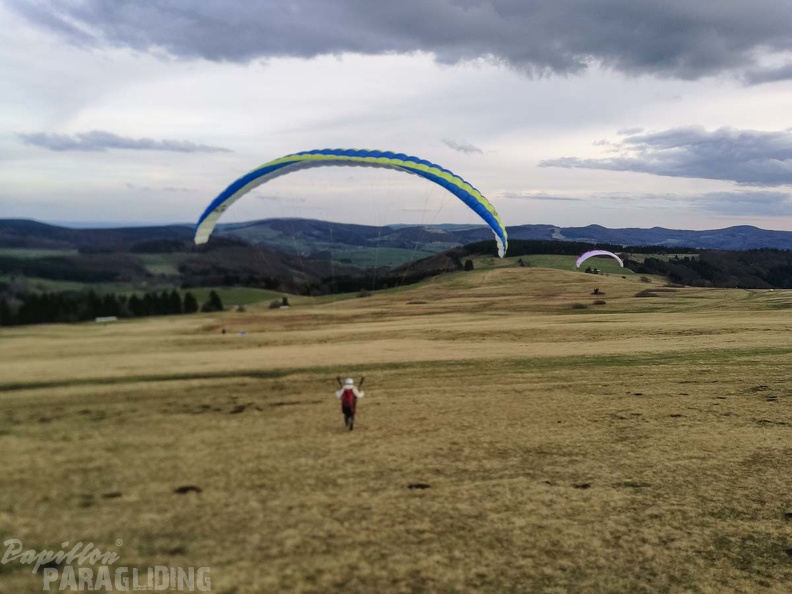 RK16.18 Paragliding-125