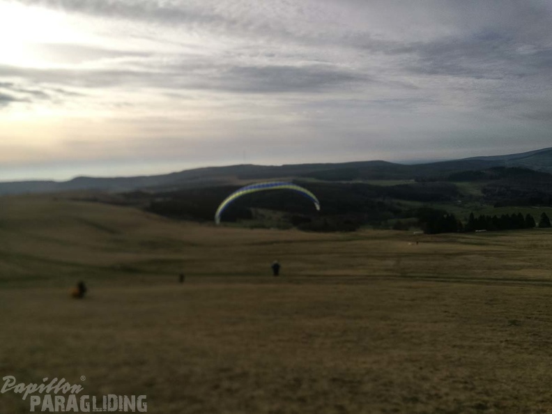 RK16.18 Paragliding-133