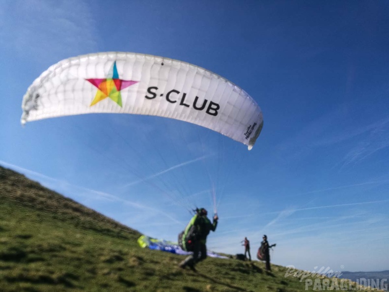 RK16.18 Paragliding-254