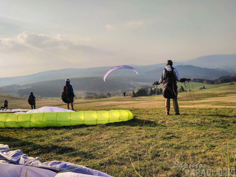 RK17.18 Paragliding-204