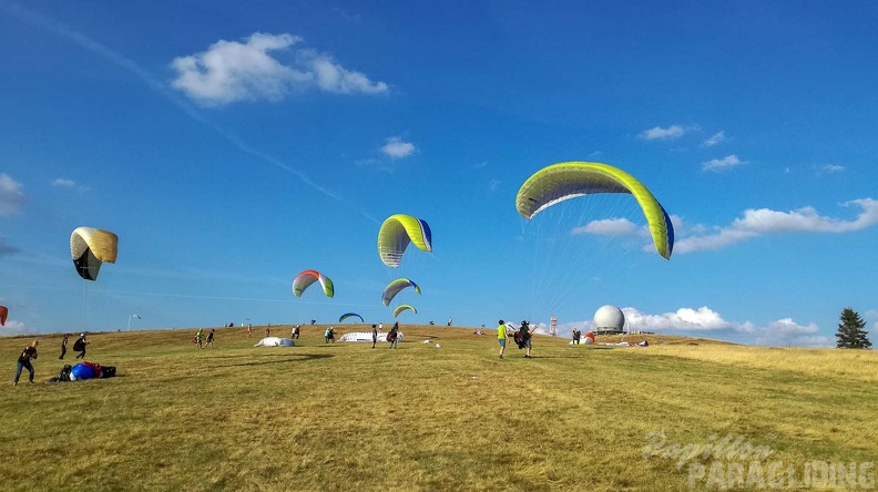 RK34.18-Paragliding-100.jpg