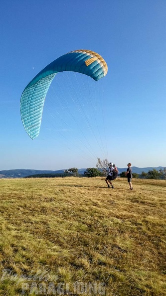 RK34.18-Paragliding-103