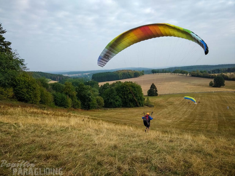 RK34.18-Paragliding-117