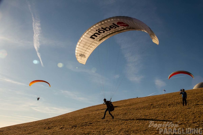 RS15.18 Suedhang Paragliding-Wasserkuppe-458