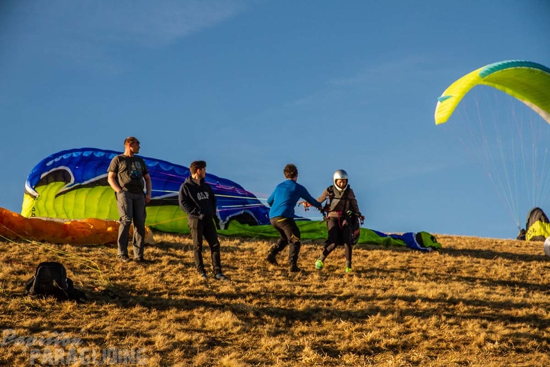 RS15.18 Suedhang Paragliding-Wasserkuppe-761