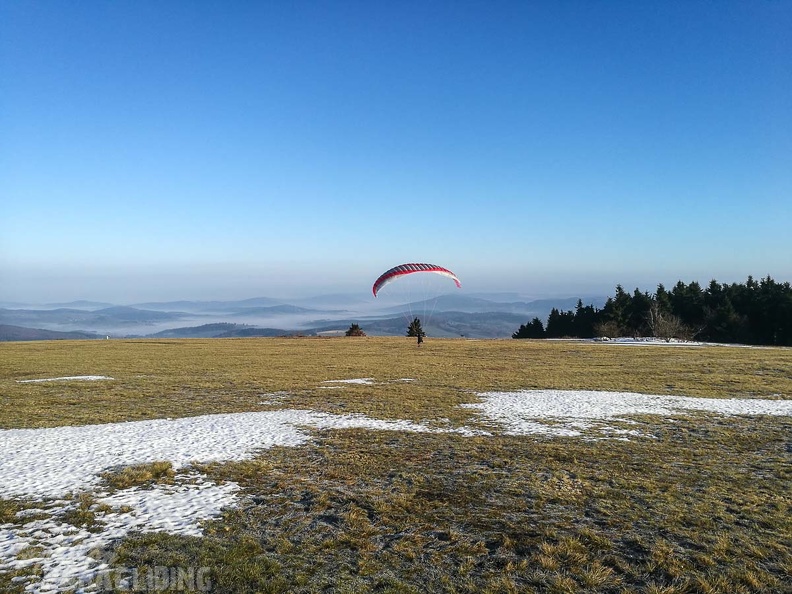 RS5.18 Paragliding-104