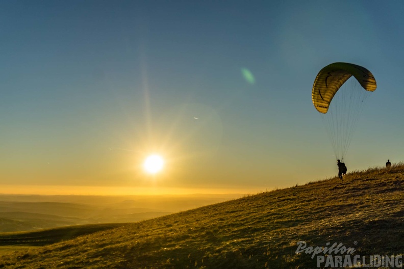 Paragliding_Wasserkuppe_Sunset-137.jpg