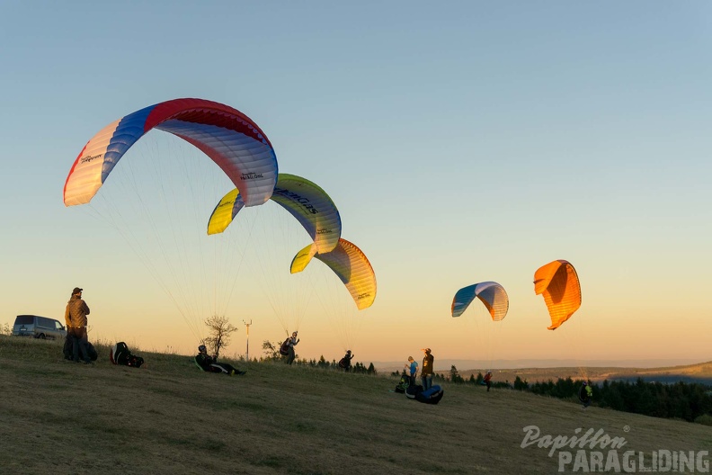 Paragliding Wasserkuppe Sunset-192