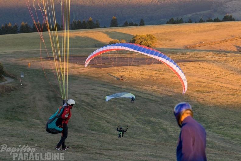 Paragliding_Wasserkuppe_Sunset-216.jpg
