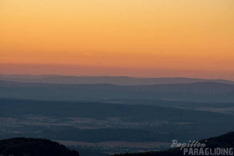 Paragliding_Wasserkuppe_Sunset-237.jpg