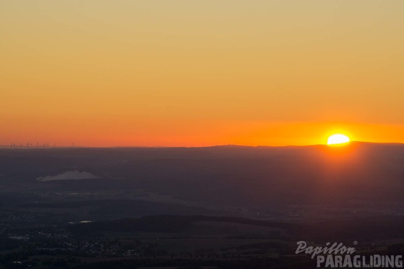 Paragliding Wasserkuppe Sunset-239