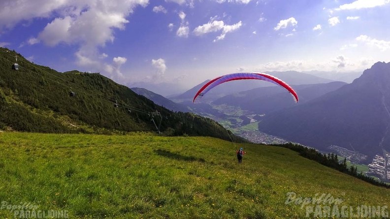 AH29.21-Stubai-Paragliding-186