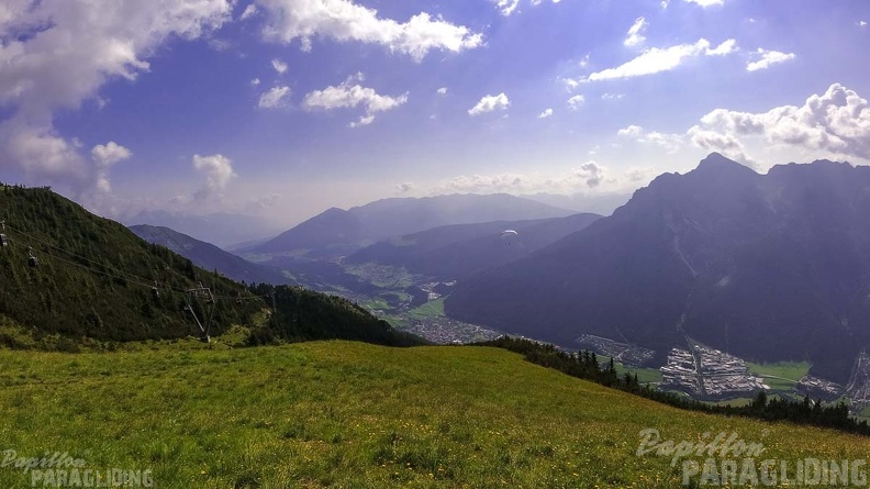 AH29.21-Stubai-Paragliding-195