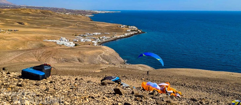 FLA50.21-Paragliding-Lanzarote-101.jpg