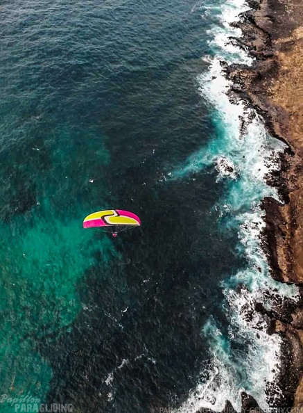 fla10.22-lanzarote-paragliding-103.jpg