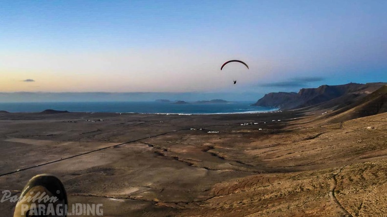 fla10.22-lanzarote-paragliding-118
