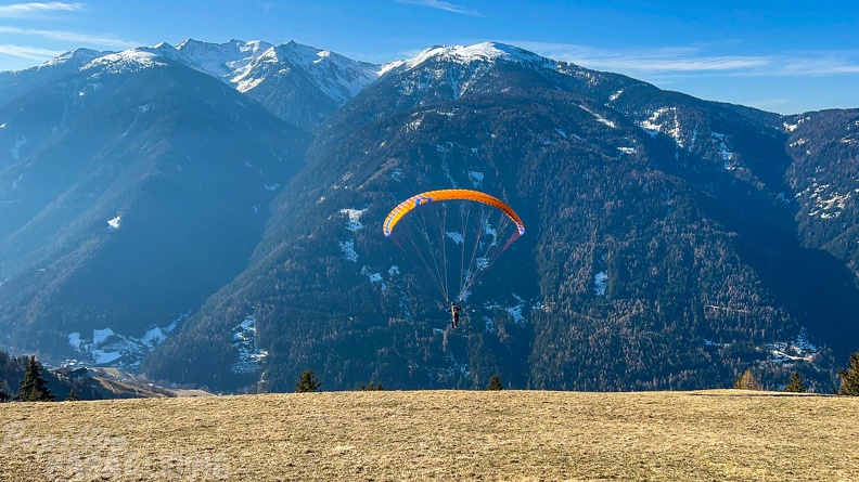 dh11.22-luesen-paragliding-109