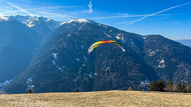 dh11.22-luesen-paragliding-144