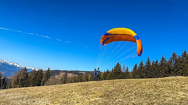 dh11.22-luesen-paragliding-174