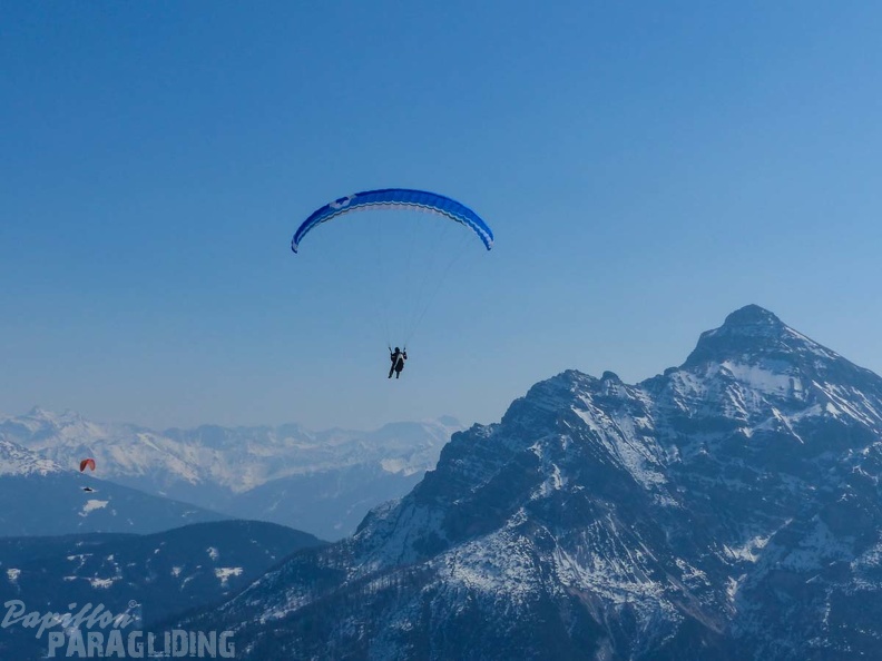 as12.22-paragliding-stubai-101
