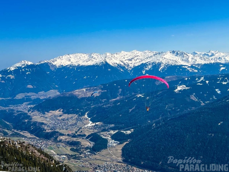 as12.22-paragliding-stubai-152.jpg