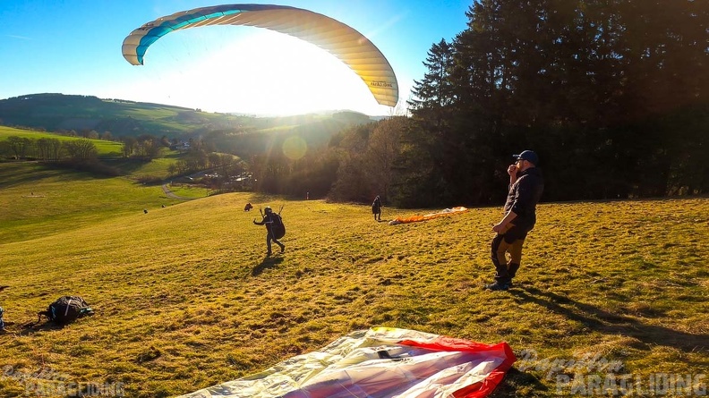 ek16.22-sauerland-paragliding-112