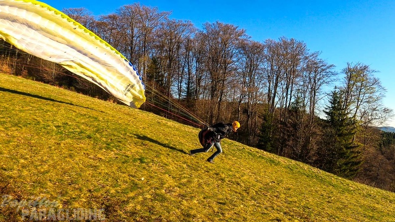 ek16.22-sauerland-paragliding-124