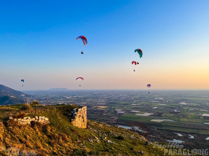 FNO12.22-Norma-Paragliding-123