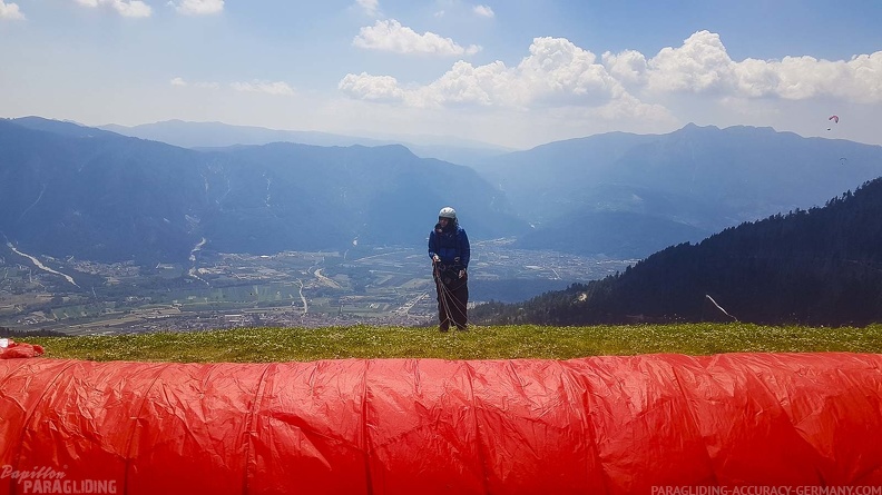 fhx29.22-papillon-paragliding-103.jpg