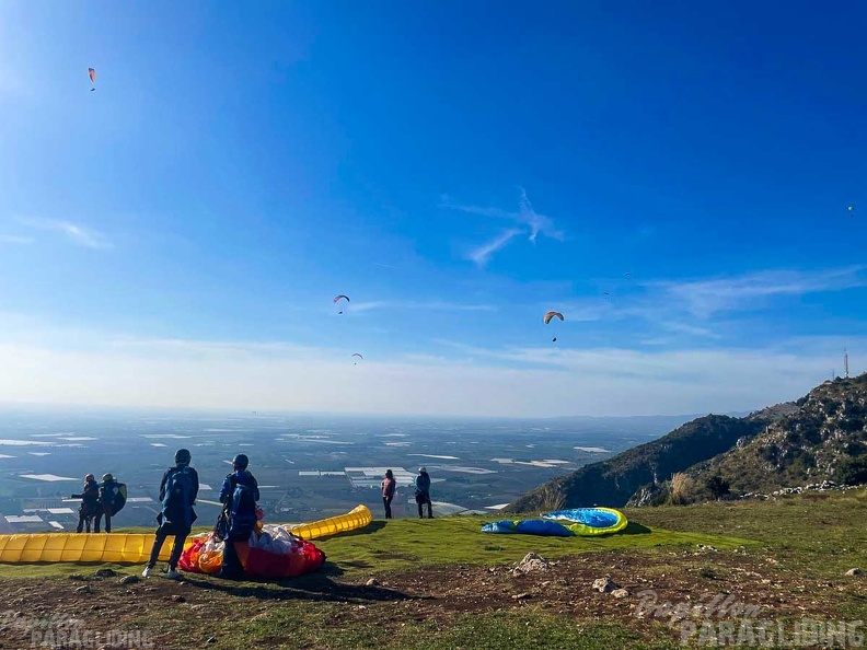 FNO44.22-Paragliding.jpg-349