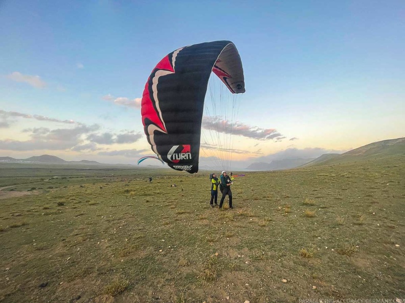 FLA50.22 papillon-paragliding-159