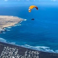 fla8.23-lanzarote-paragliding-landscape-113
