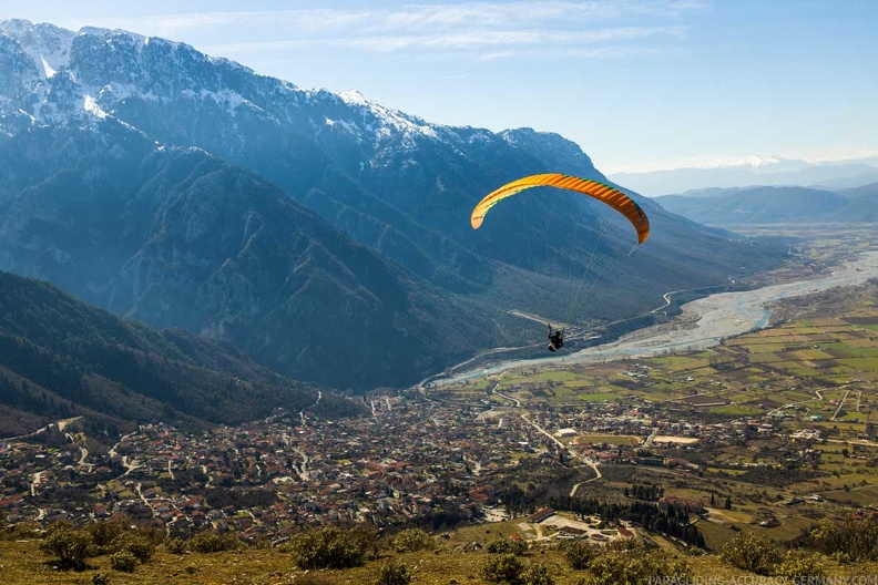 fgp8.23-griechenland-pindos-paragliding-papillon-192