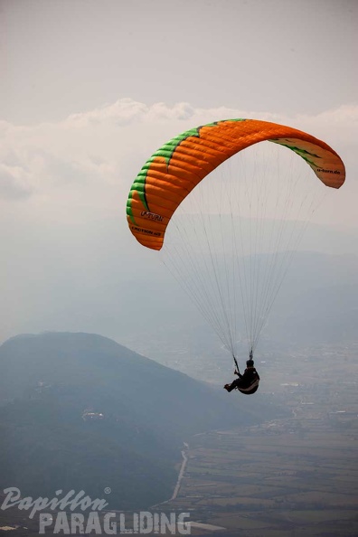 fgp8.23-griechenland-pindos-paragliding-papillon-366.jpg