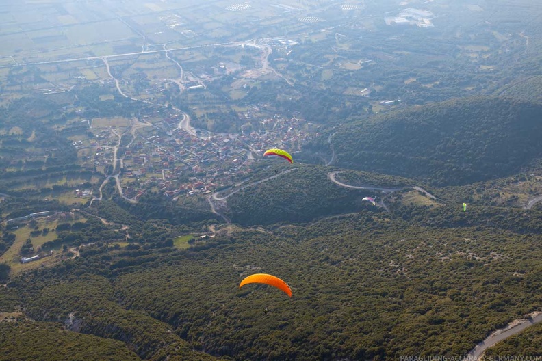 fgp8.23-griechenland-pindos-paragliding-papillon-418