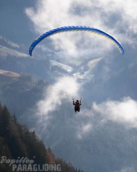 DH14.23-Luesen-Paragliding-102.jpg