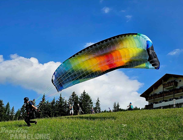 dh29.23-luesen-paragliding-128.jpg