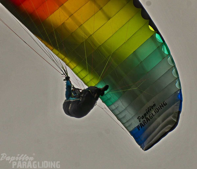 dh32.23-luesen-paragliding-130.jpg