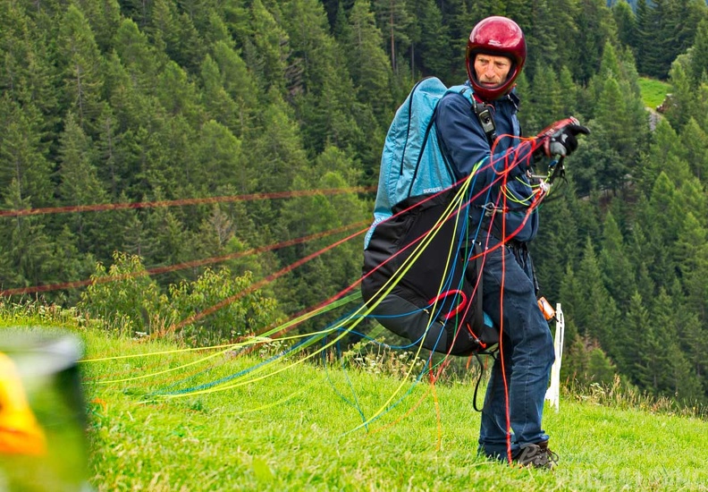 dh32.23-luesen-paragliding-140