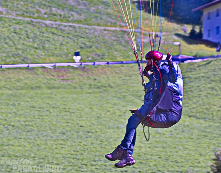 dh32.23-luesen-paragliding-231.jpg