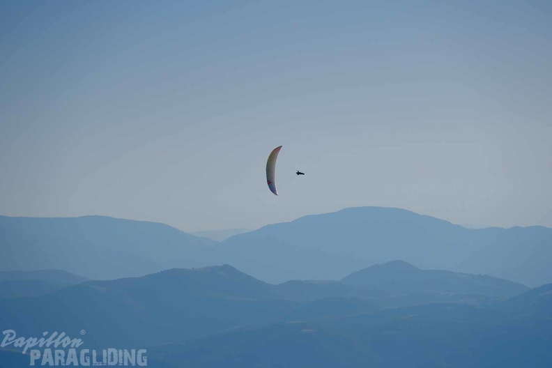 fcf37.23-castelluccio-paragliding-pw-111.jpg