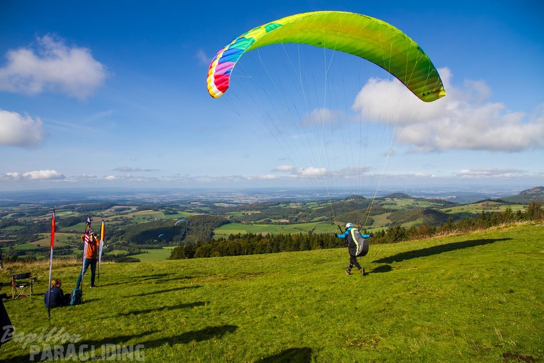 WORLDCUP-FINALE-Accuracy-Paragliding-2023-09-30_hd-183.jpg